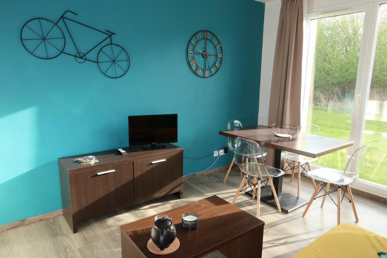 Charmant 2 Pieces Proche D Honfleur, Piscine En Saison, Parking Gratuit, Wifi Équemauville Exterior foto
