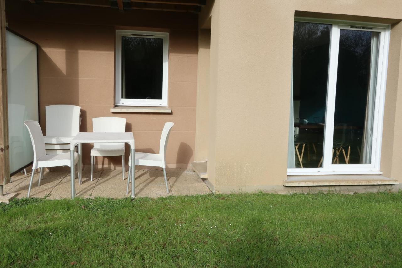 Charmant 2 Pieces Proche D Honfleur, Piscine En Saison, Parking Gratuit, Wifi Équemauville Exterior foto